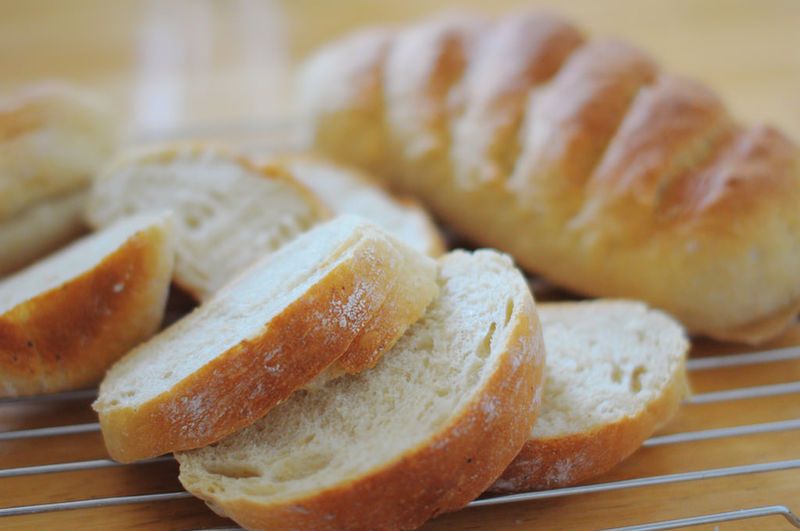 Healthiest Breads: 20 Breads Ranked (from Best to Worst)